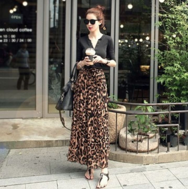 スカート フレアスカート ロング丈 かわいい 大人可愛い きれいめ シンプル カジュアル 大人 上品 おしゃれ お洒落 大人女子 こなれ感 個性的 主役級 存在感 美容師 メイクアップアーティスト