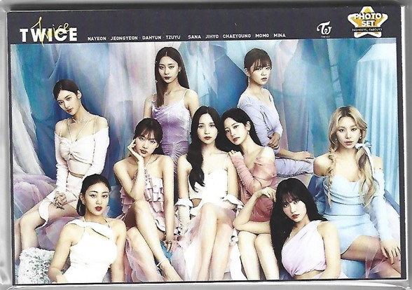 TWICEの写真集 送料無料・速達】 TWICE グッズ - プレミアム フォトブック 写真