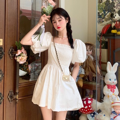 ワンピース デート ワンピドレス ショート ショート丈 袖あり スクエアネック スリム タイト 細身 かわいい 大人可愛い きれいめ シンプル カジュアル 大人 上品 おしゃれ お洒落 主役級 存在感