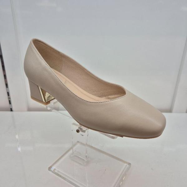 HC11 ラムスキン レディース シューズ N5A3U51Q336 (41378665)