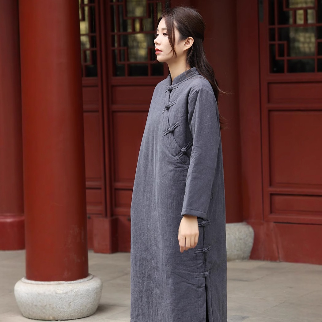 綿とリネンの女性の服の砂洗いリネンコットンウォームロングコットンコートルーズカジュアルローブ3色
