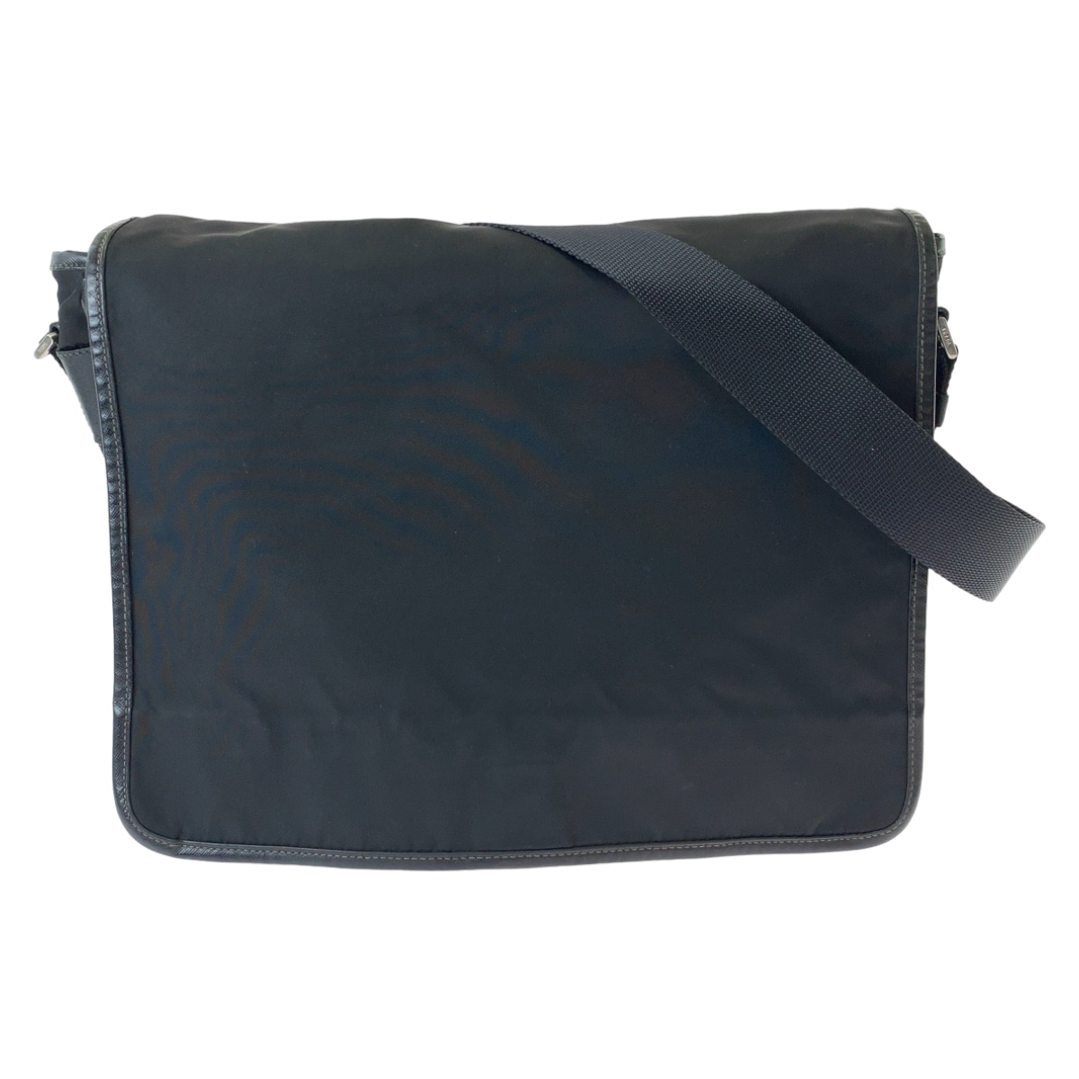 テスート 三角ロゴプレート ブラック 黒 シルバー金具 ナイロン ショルダーバッグ メッセンジャーバッグ メンズ 503640