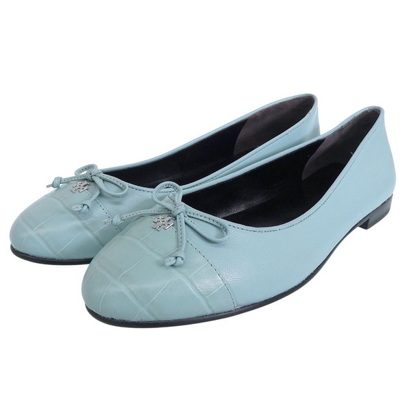 トリーバーチ 靴 レディース パンプス アウトレット 23.5cm レザー ブルー CAP-TOE BALLET 165366-400235 TORY BURCH