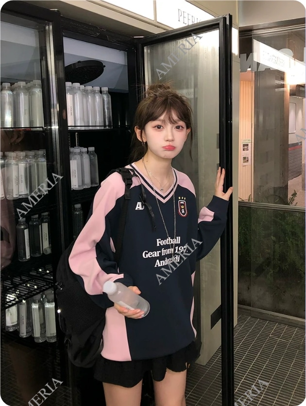 アメリカン レトロ シック アルファベット スウェットシャツ ロングスリーブ ジャケット ルーズ 秋 冬 カップル服 トップス 2024 2トーンフットボールスウェットシャツ