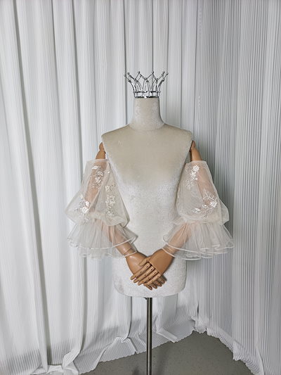 羊毛フェルトおにぎり＆食パン☆ベビーヘアクリップ ヘアゴム 【公式通販】