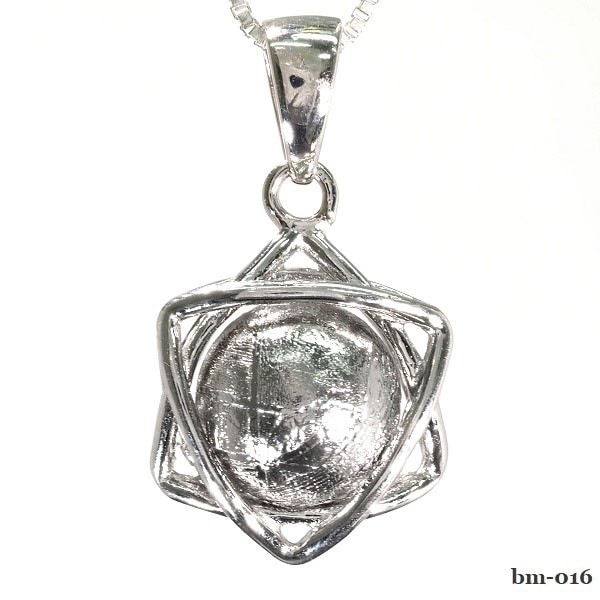 激レア ギベオン隕石 ネックレス ヘキサゴン 高純度 幾何学模様 隕石 アイアンメテオライト プラチ