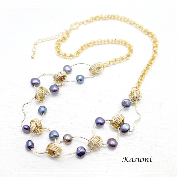 淡水パールと金属パーツのネックレス Kasumiかすみ アクセサリー/作家/ハンドメイド