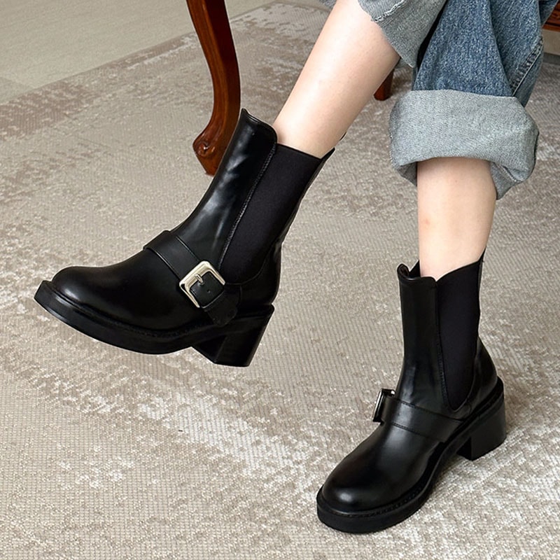 ユニークなベルト付き．バックル付き ラウンドトゥ サイドゴア デイリーショートブーツ シンプル, カジュアルデザイン