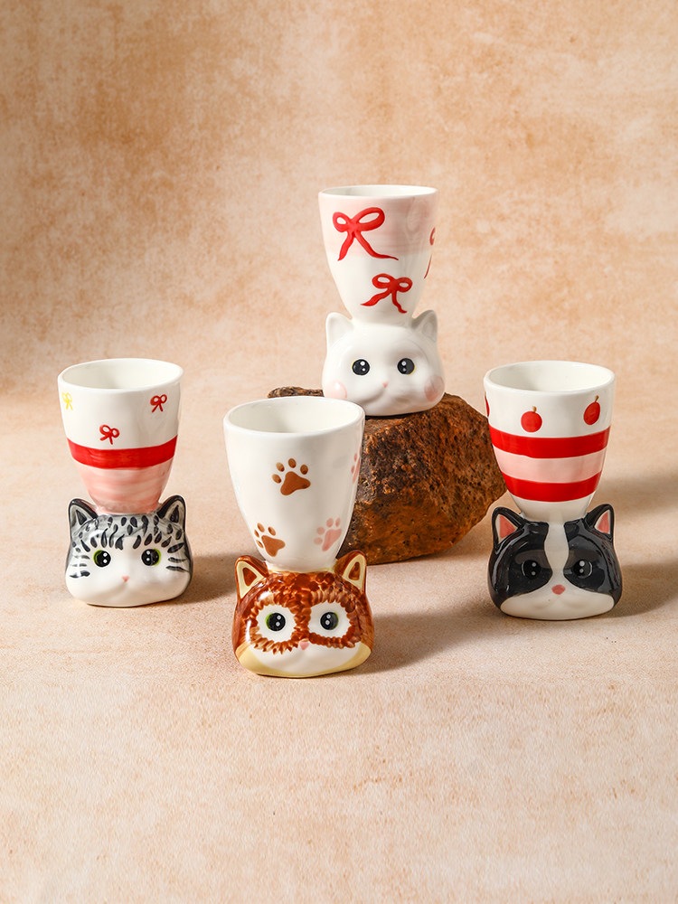 かわいいカップ癒やしの猫手作り陶器カップワイングラス漫画風クリスマス・新婚・誕生日プレゼント