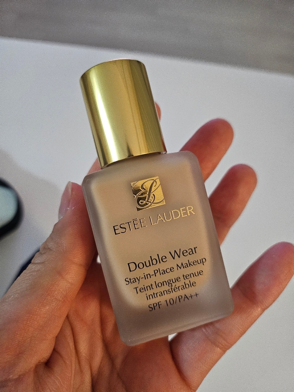【JTr】 ダブルウェアステイインプレイスメイクアップ30ml1個バフ2N2リキッドファンデーション崩れない最強ファンデ24時間キープ毛穴カバー密着殿堂入り夏コスメ高カバー