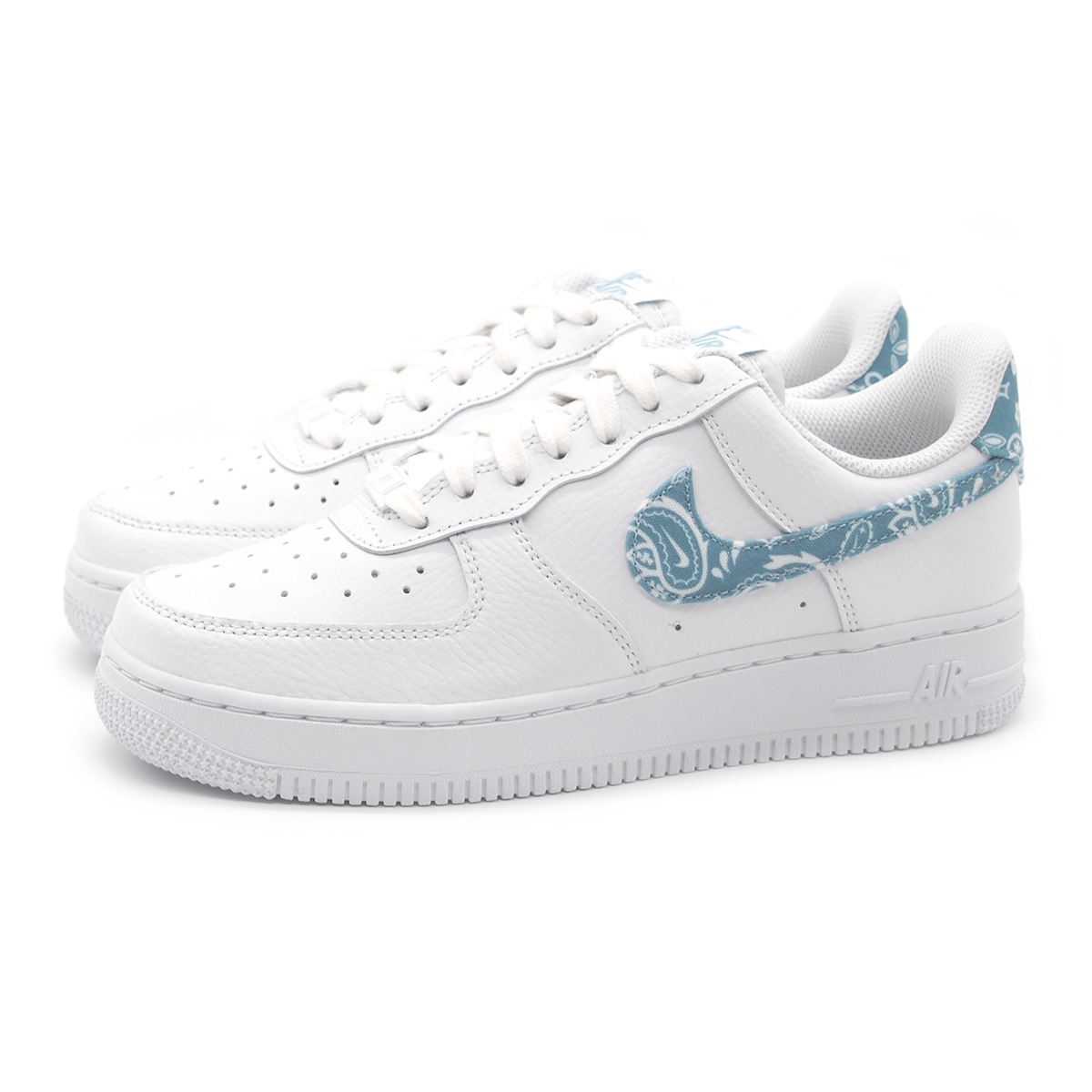 ナイキ スニーカー レディース ウィメンズ エアフォース1 07 エッセンシャル ホワイト-ウォーンブルー NIKE WMNS AIR FORCE 1 07 ESS WHITE/WORN BLUE