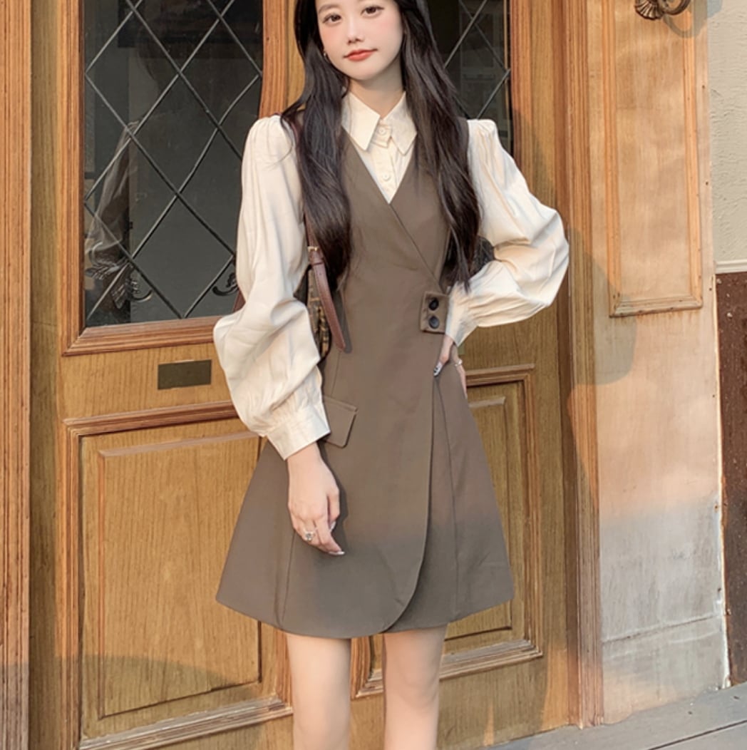 ワンピース デート かわいい 大人可愛い きれいめ シンプル カジュアル 大人 上品 おしゃれ ミニ丈 長袖 シャツ ベージュ ネイビー Vネック 襟付き 無地 学生 通学 韓国 デート お出かけ