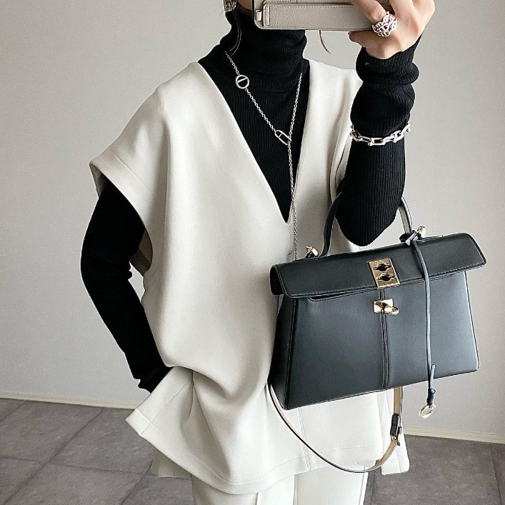 【SNSで大騒ぎ】 無地 Vネック 通勤 / OL ベスト 5,167円