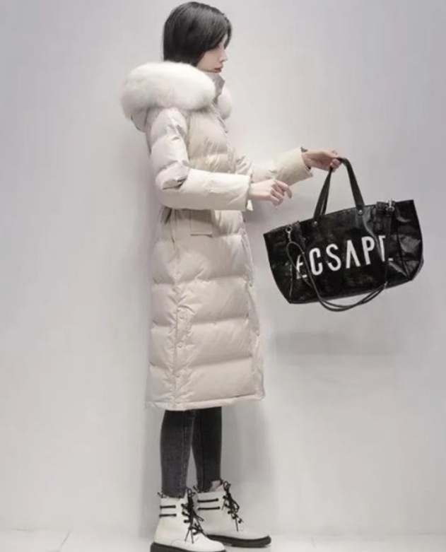 【2025新作入荷】ダウンコート レディース ロング アウター ダウンジャケット ファーコート 秋冬 FOXファー ロング丈 ダウン 防寒 保温 撥水 防風 ダウン90％ Aライン 軽量 軽い ボリュ