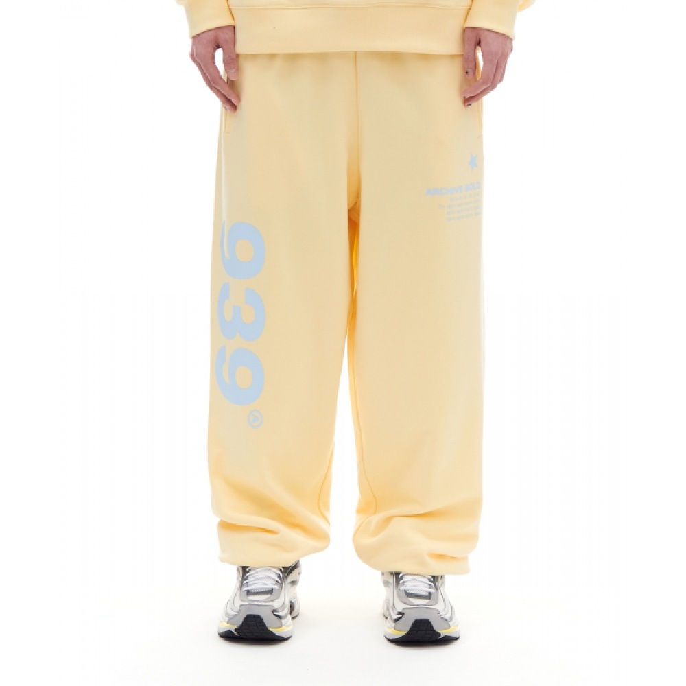 アーカイブボールド939ロゴスウェットパンツ (レモン)