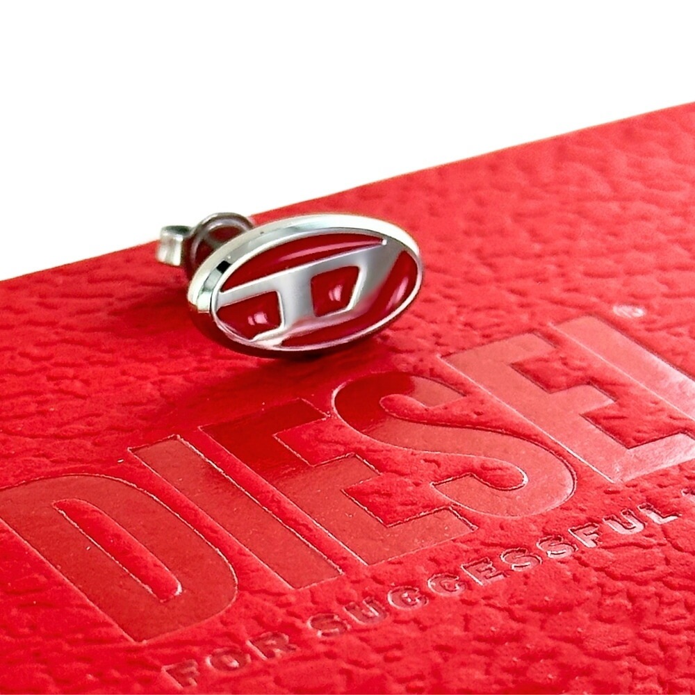 ディーゼル 片耳ピアス ピアス メンズ レディース ブランド スタッドピアス ステンレス シルバー レッド ロゴ シングルピアス ユニセックス おしゃれ 誕生日プレゼント 彼氏 彼女 結婚記念日 旦那