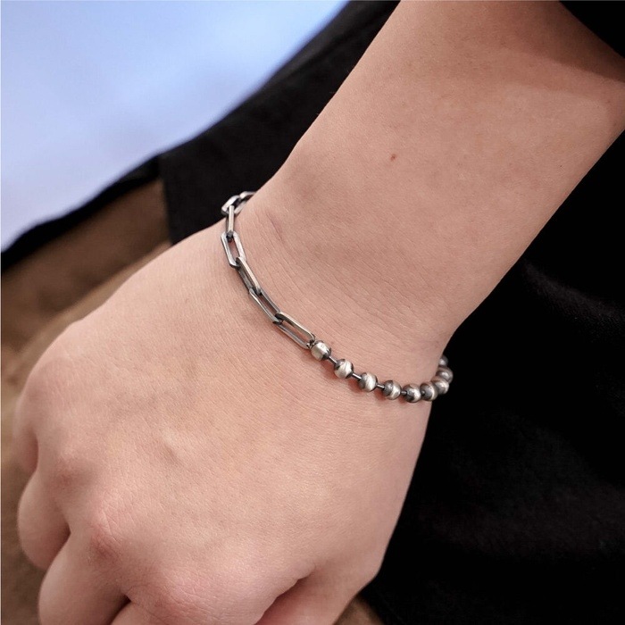 防弾少年団の「HR 234Bhf&ハーフ銀チェーンブレスレット/韓国の人気ブランド 韓国正規品 韓国の人気商品 韓国ファッション 韓国ジュエリー デイリーアクセサリー SNSで人気 韓国ファッション