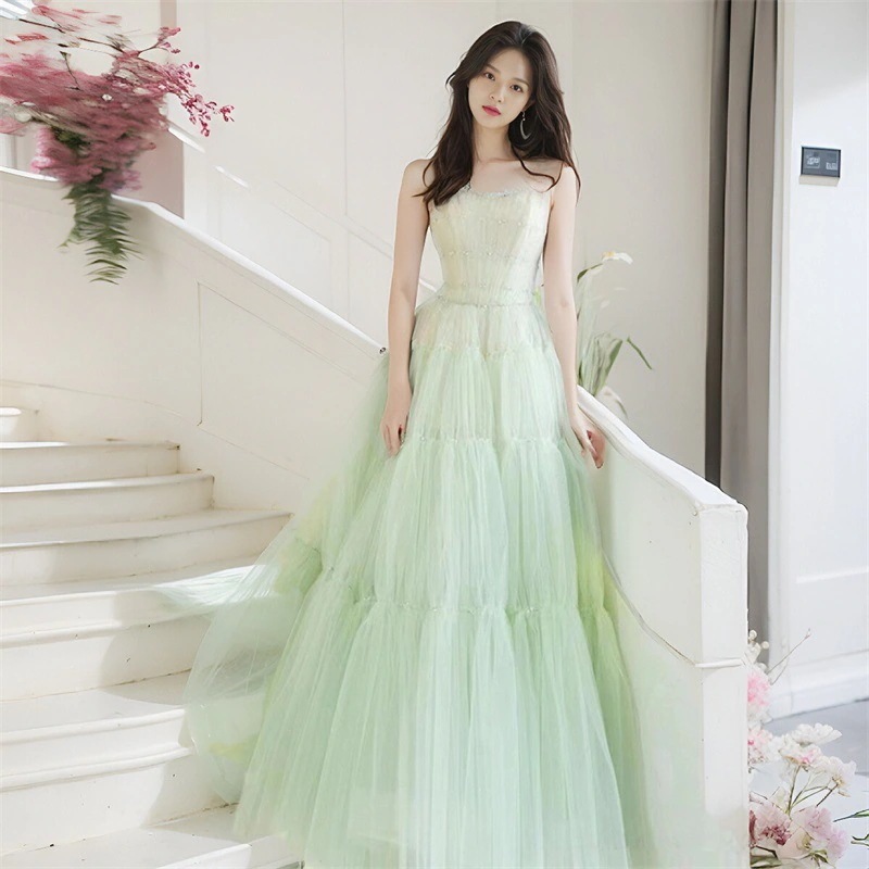 【急速出荷!】グリーンブフォレストイブニングドレス女性ホスト誕生日成人式プリンセススカートライトウェディングドレス