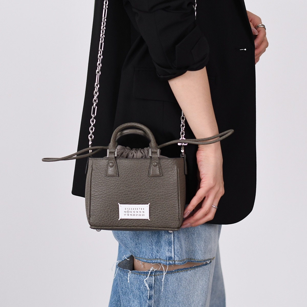 トートバック ショルダーバッグ 5AC SB1WG0046 P4348 レディース ブラック レザー ロゴ オケージョン メタルチェーン