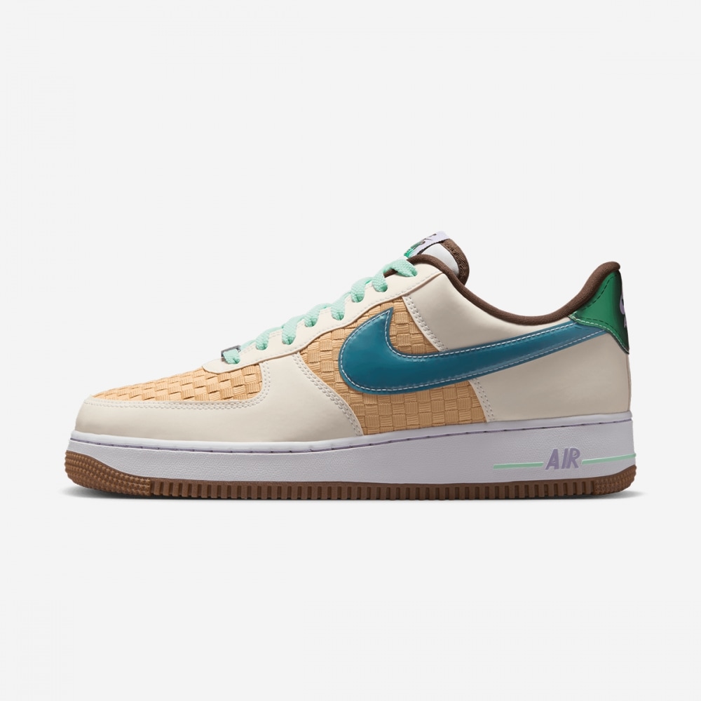 ナイキエアフォース 1 レトロ QS IB5722 100