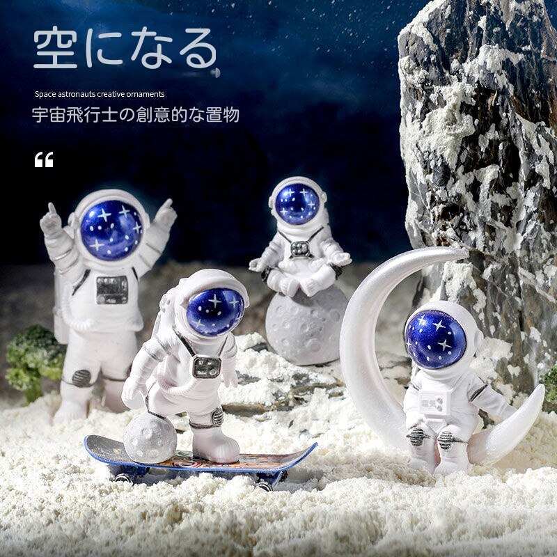 Qoo10] 宇宙飛行士置物宇宙飛行士車載車モデルホー
