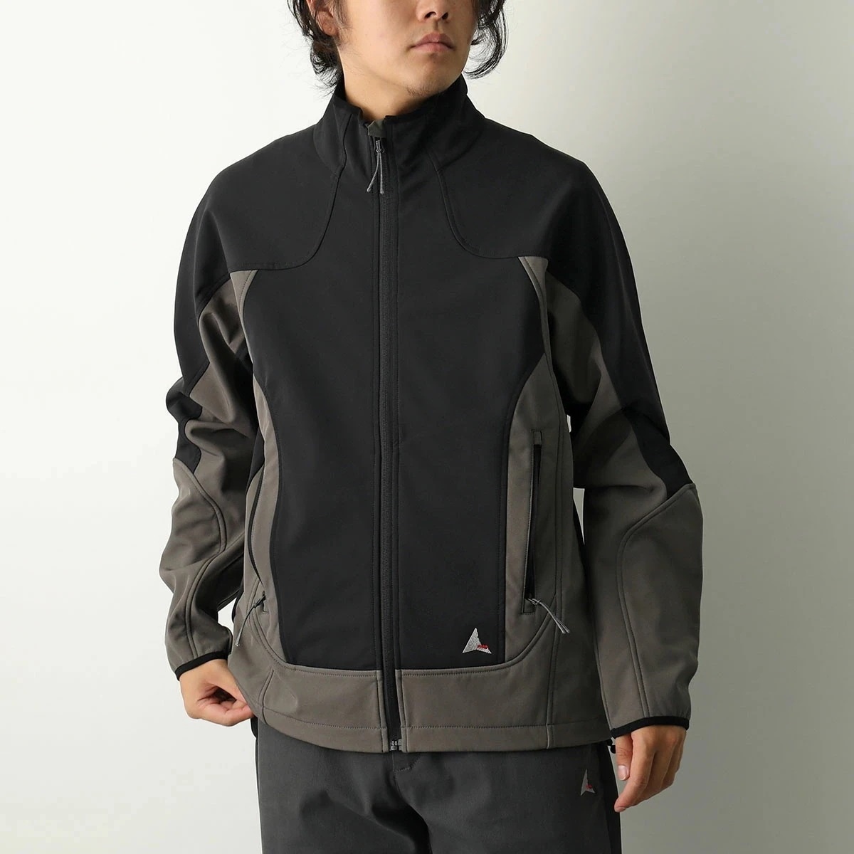 ROA ロア ジャケット OKE SOFTSHELL JACKET RBMW0500FA334 メンズ フリース テクニカルジャケット ロゴ刺繍 撥水 ブルゾン アウター BLK0041