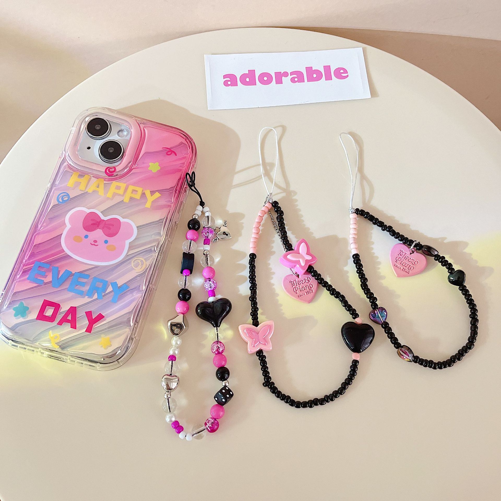 韓国女性のピンクインクラブビーズ携帯電話チェーンかわいいカメラビーズポータブルストラップ