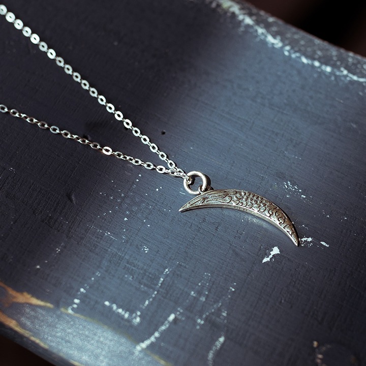 防弾ジミン着用[925silver]ルナシルバーネックレス