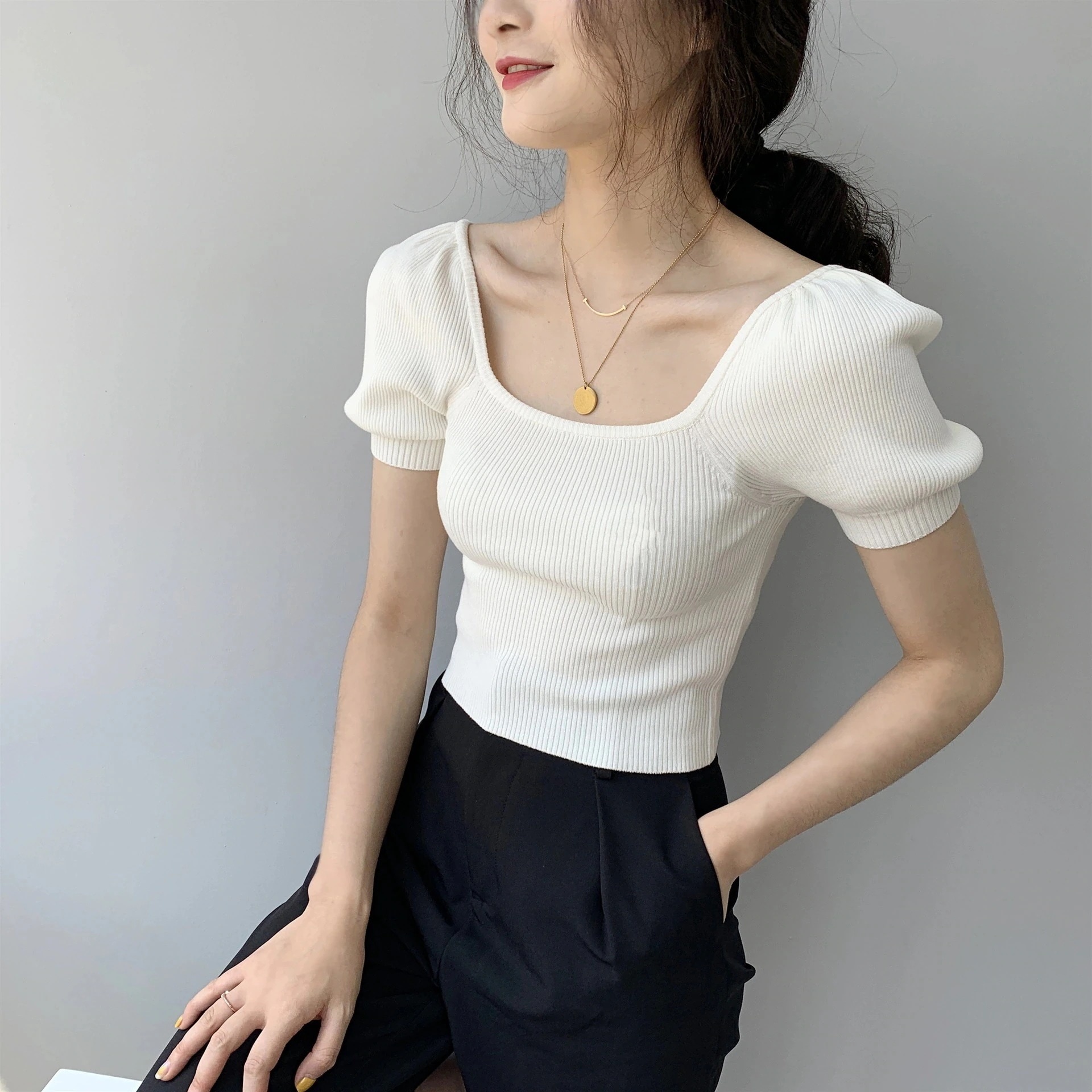 使える！シフォンブラウスTシャツキャミソールパフスリーブ半袖スレンダーアイスレディース通勤夏服トップニット