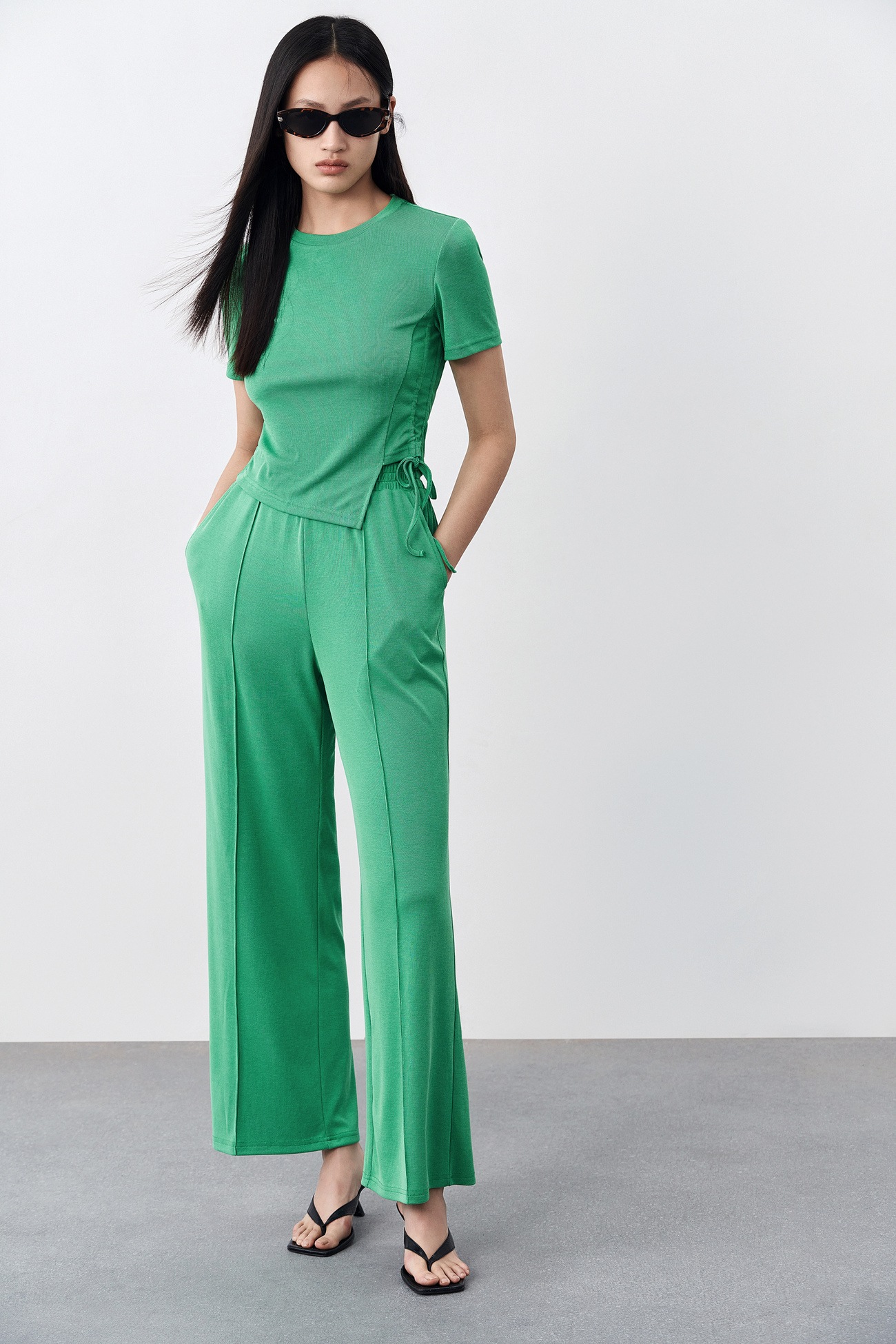 春 夏 レディース 婦人服 韓国 トレンド ピット柄 タイト 半袖Tシャツ ダークグレー グリーン XS S M L XL トップス Tシャツ シャツ 袖あり 半袖 ラウンドネック かわいい