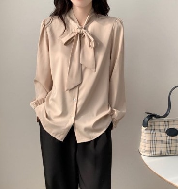 トップス デート モテアイテム シャツ ブラウス 長袖 リボン シフォン 可愛い きれいめ 上品 おしゃれ かっこいい 可愛い ラブリー キュート ガーリー クール モード系 セクシー