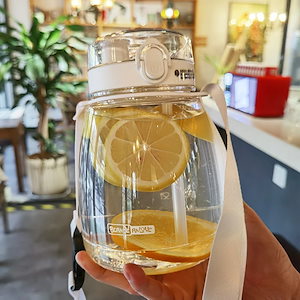 特大容量ウォーターカップ女性のわらビッグベリーカップ 1300 ミリリットル高温耐性飲料ボトル大人かわいい女の子インターネット人