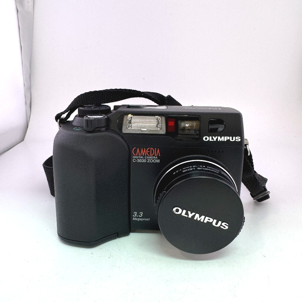 C-3030 CAMEDIA OLYMPUS ZOOM プラスチック デジタルカメラ ブラック ユニセックス
