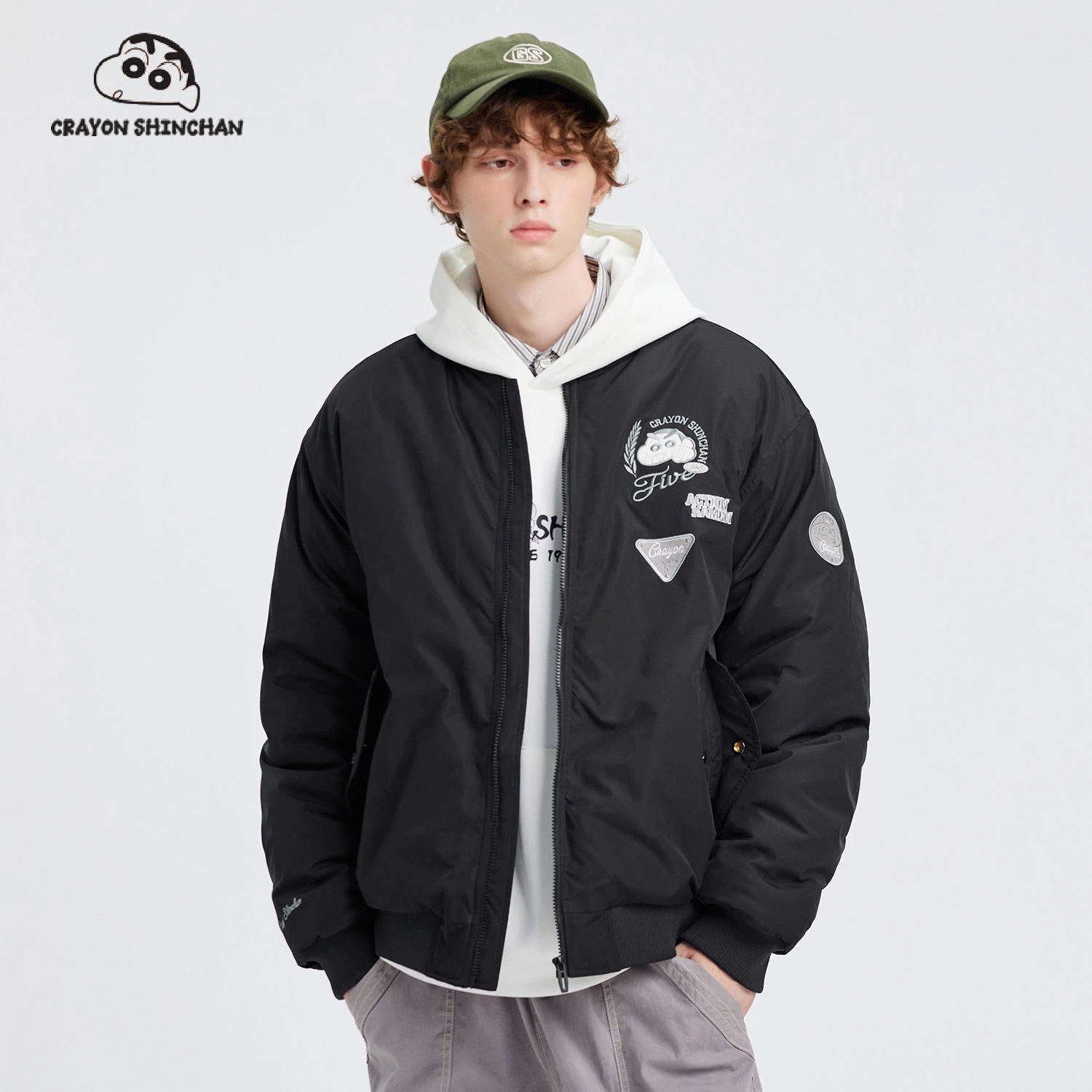 即時出荷（BIG-SALE限定）クレヨンしんちゃん綿服男女同項冬無帽立襟防寒防風保温潮流カップル野球コート