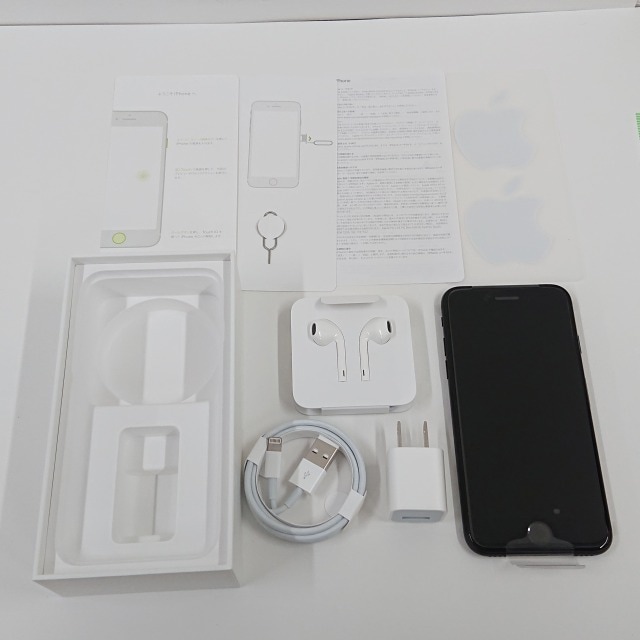 iPhone7 32GB docomo ブラック 送料無料 本体 c00779