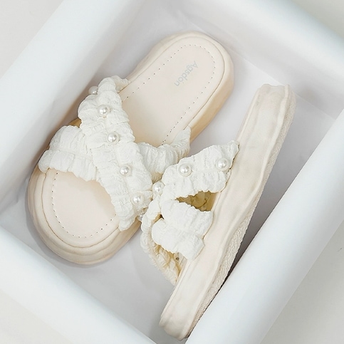 サンダル レディースサンダル 厚底サンダル フラットサンダル 厚底 フラット ビジュー 痛くない 歩きやすい 履きやすい 疲れにくい 柔らかい 美脚 脚長 かわいい 大人可愛い きれいめ シンプル