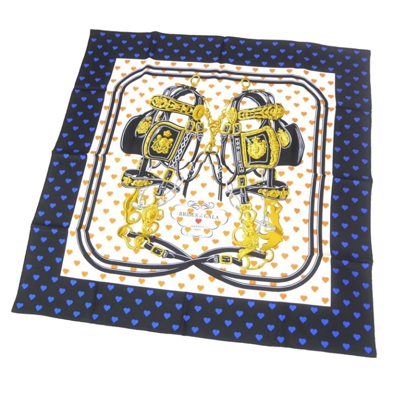 エルメス HERMES スカーフ カレ90 ブリッド・ドゥ・ガラ・ラブ BRIDES de GALA LOVE ハート 馬具 白黒マルチ(66579) 32,175円