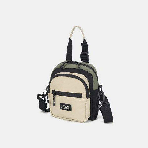 クロスバッグ CQK 7KE7511-K51 共用 ズームイン クロスバッグ