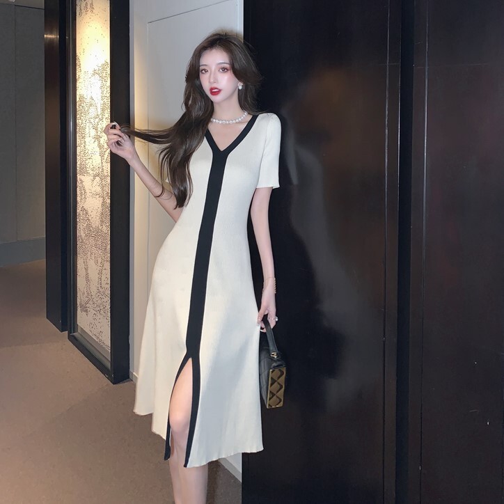 ワンピース スリット フレア ドレス 膝丈 ミディアム丈 袖あり 半袖 Vネック スリム 細身 Aライン アプリコット ブラック 個性的 バイカラー 春 夏 10代 20代 レディース お出かけ 5,561円