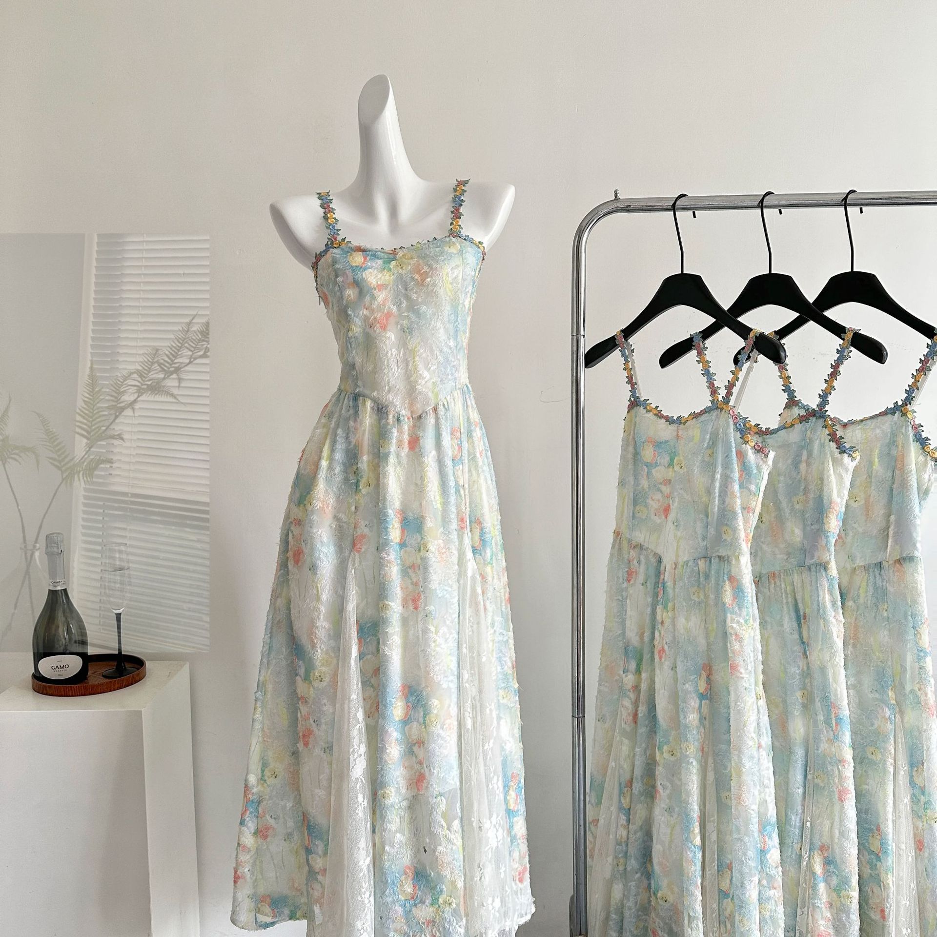 【急速出荷】一生ローマンモネガーデンフレンチサスペンダー花柄ロングスカート旅着