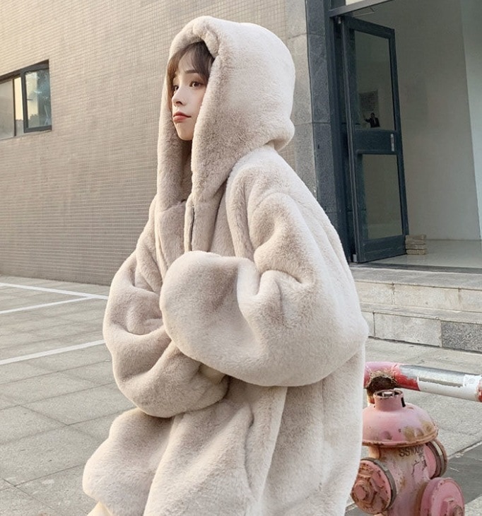 アウター デート モテアイテム ジャケット 長袖 モコモコ ふわふわ フード付き 可愛い きれいめ 上品 おしゃれ かっこいい 可愛い ラブリー キュート ガーリー クール モード系 セクシー