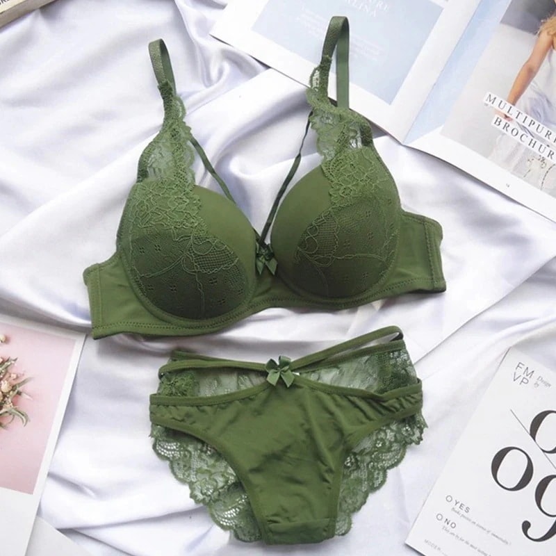 【1つ買うと10個無料】6色 大きいサイズ セクシー レース 無地 3D薄手 ワイヤー入り ブラジャー ショーツ 上下セット