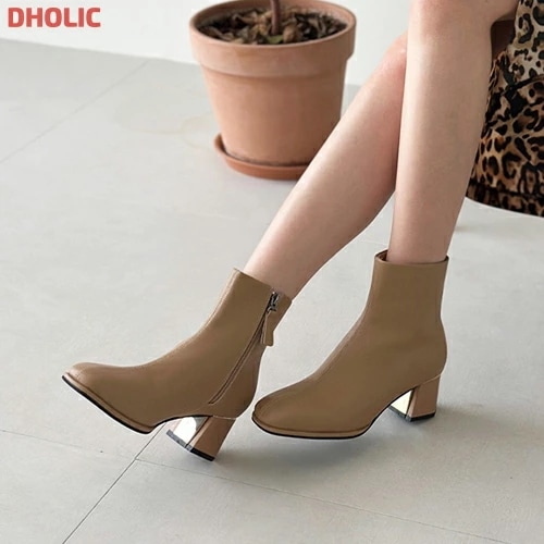 [メガ割りSALE]カウレザーブーツ 9,647円