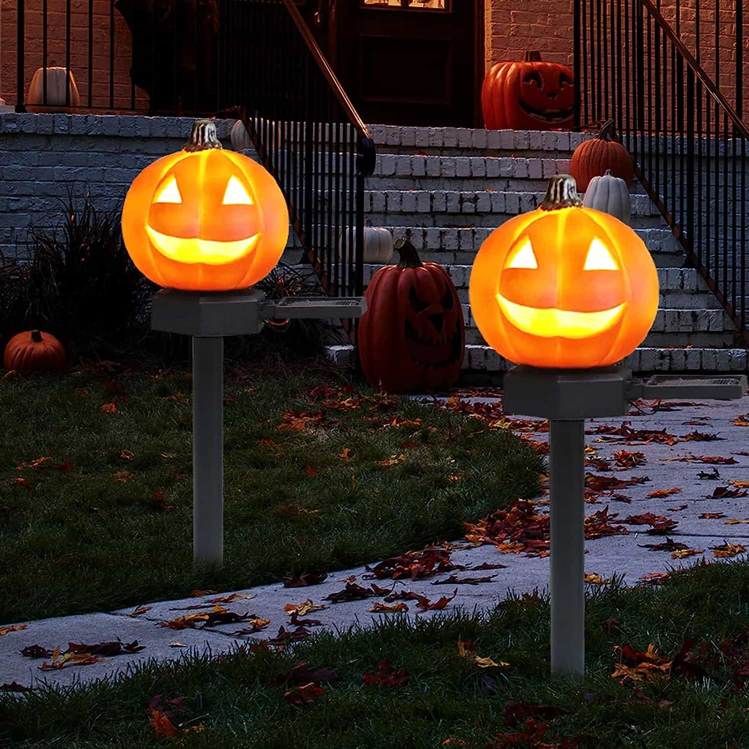 ハロウィン 飾り カボチャ ソーラー式 可愛い ハロウィン飾りライト ledライト パーティ 化け物屋敷 埋め込み式 祭りの雰囲気 ソーラーライト ガーデンライト 防水 ガーデン 風景装飾 室内 玄関