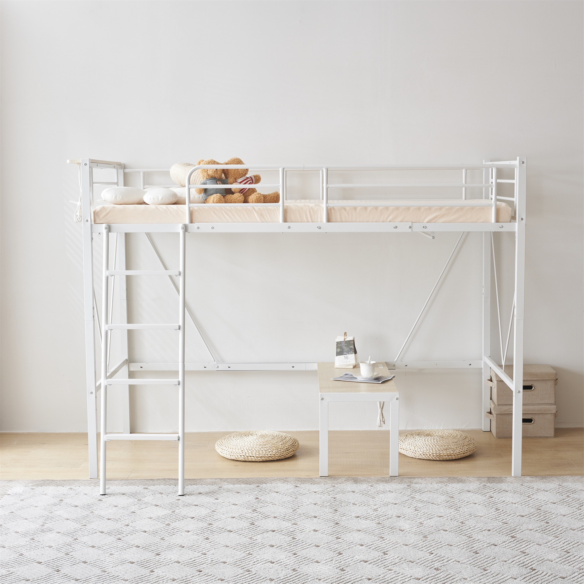 ロフトベッド シングル コンセント付き ミドルタイプ 150cm ローデスク付き パイプベッド アイアンベッド 子供部屋 スチール 耐震 ベッド シングル パイプベッド ハンガーラック付き