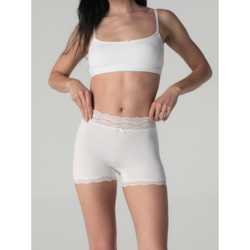 GLOWNY ALLURE LACE BOYSHORTS WHITE GY25LWPT007WH 5,533円