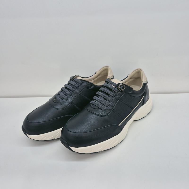 女性クッションが良いバンディング紐軽量スニーカー FR475