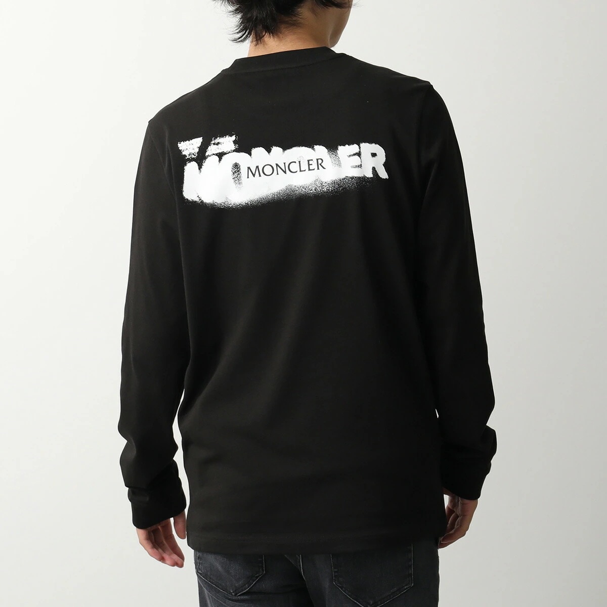 MONCLER Matt Black モンクレール マットブラック Tシャツ 8D00001 89AUG メンズ 長袖 カットソー アイコンパッチ ロゴT クルーネック 999