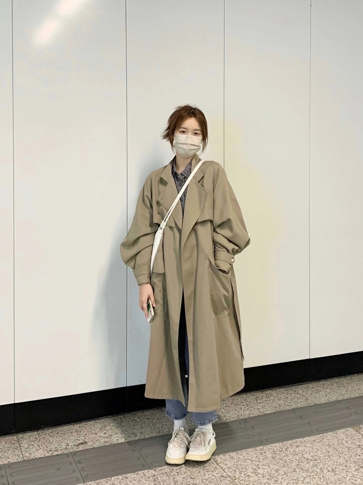 カーキ色のミディアムロング丈パーカー女性2024年新型早春秋小柄で高級感