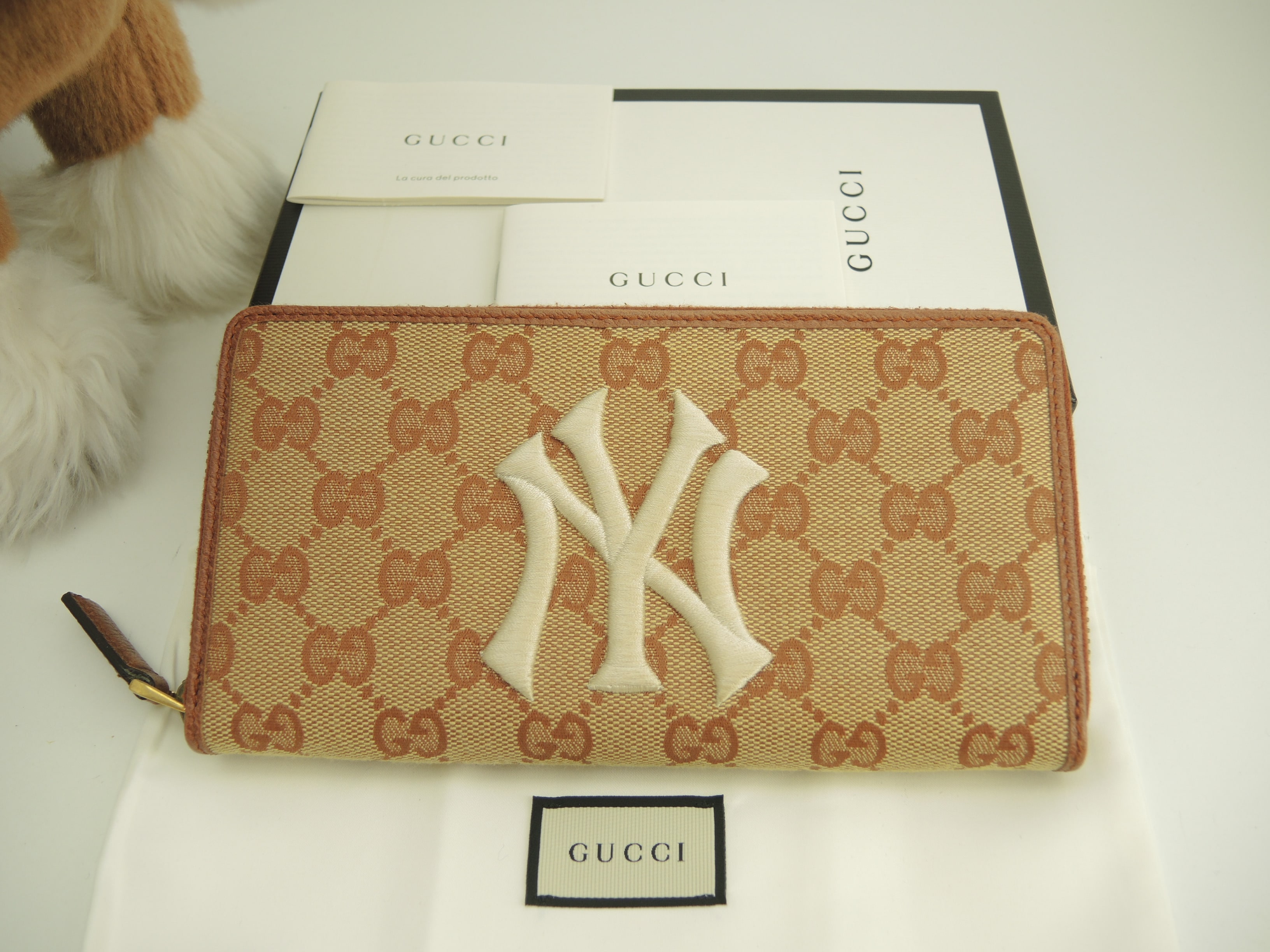 ロングウォレット ヤンキース GGスプリーム茶 MLBコラボ ジップ長財布 新品@ 5